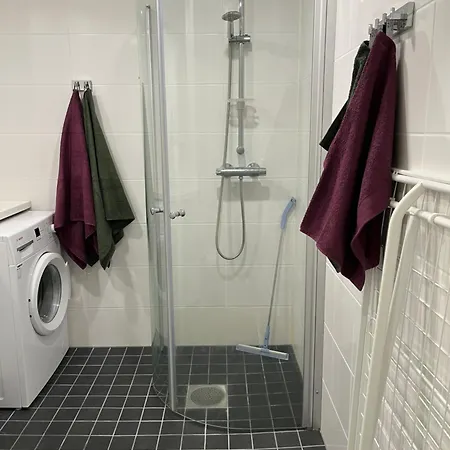 アパート Cozy, Well-equipped In Kaivoksela With Easy Access To Helsinki And Airport