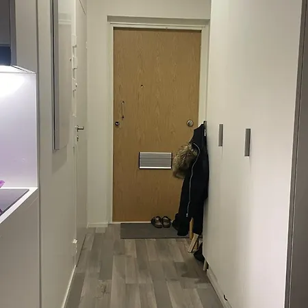 Cozy, Well-equipped In Kaivoksela With Easy Access To Helsinki And Airport Appartement *