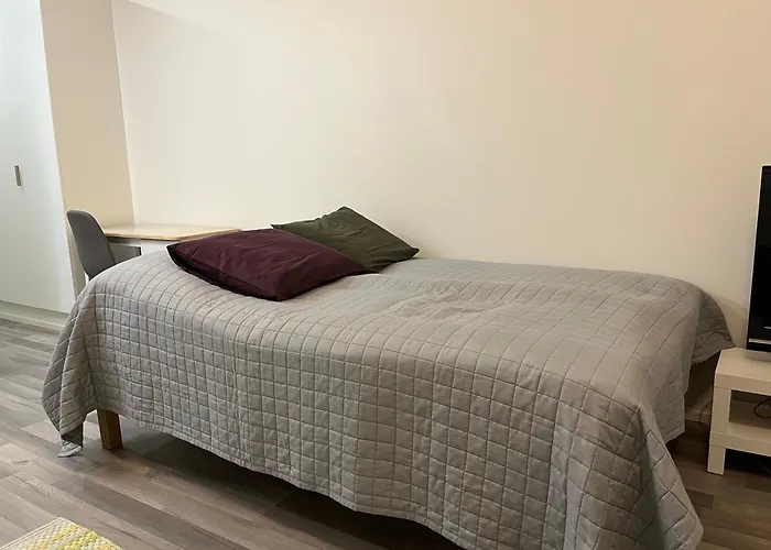 Cozy, Well-equipped In Kaivoksela With Easy Access To Helsinki And Airport Appartement Vantaa