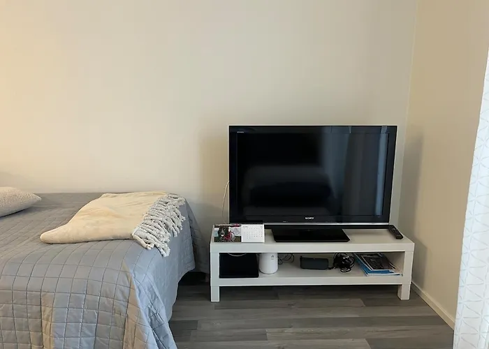 Cozy, Well-equipped In Kaivoksela With Easy Access To Helsinki And Airport * Vantaa