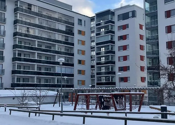 Cozy, Well-equipped In Kaivoksela With Easy Access To Helsinki And Airport *