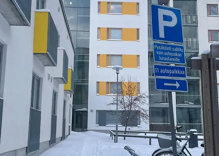 Apartment Cozy, Well-equipped In Kaivoksela With Easy Access To Helsinki And Airport